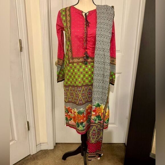 CHINYERE PAKISTANI DESIGNER DRESS 2 PIECE - Picture 2 of 4